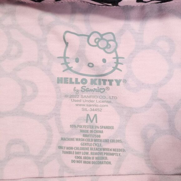 Hello‎ Kitty Pink Mini Skirt Womens Size Medium Bows Geometric NWT - Picture 2 of 7